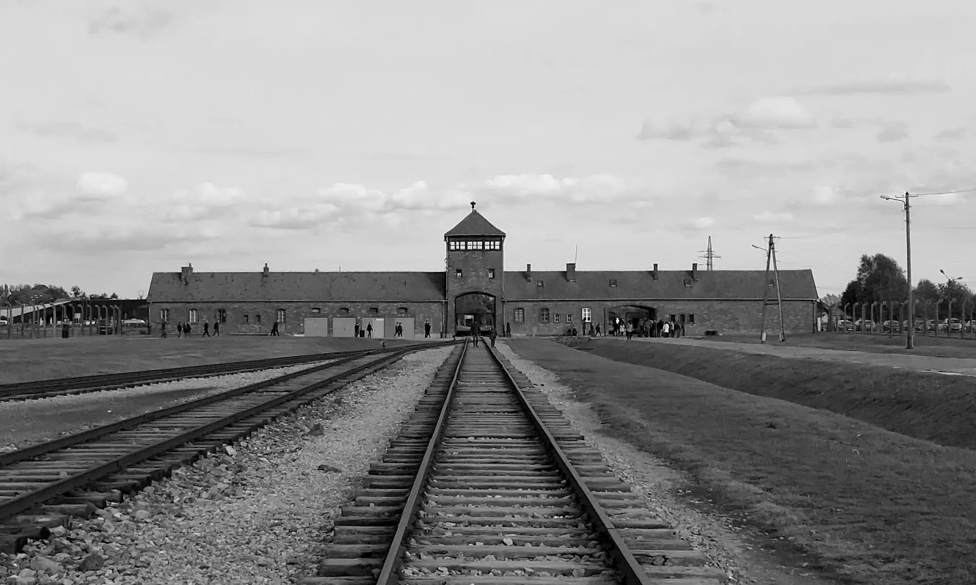 Eingangstor KZ Auschwitz-Birkenau