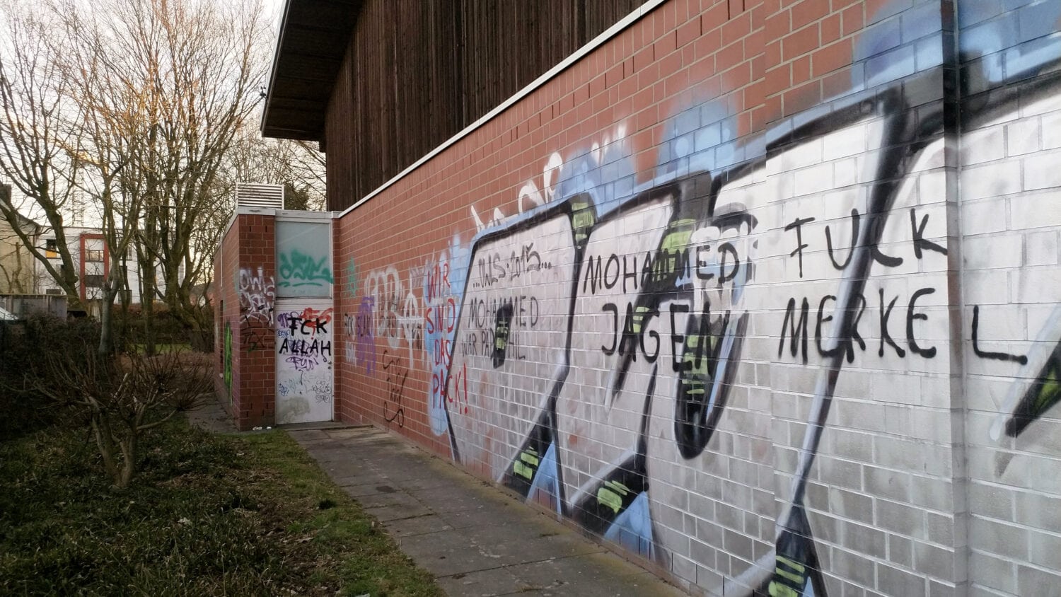 Anti Islam Graffiti