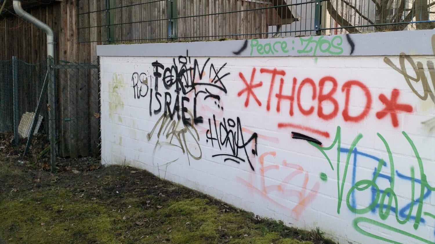 FCK Israel Graffiti