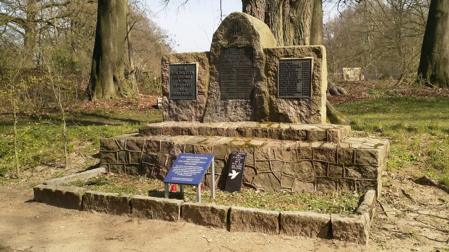 Gefallendenkmal Wulfsdorf