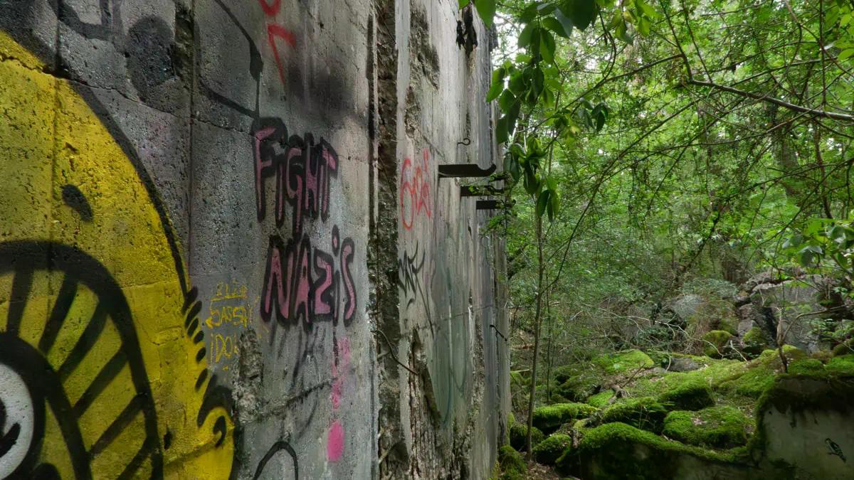 Graffiti an Außenwand