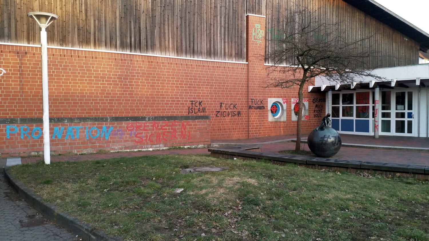 Grenzen sichern Graffiti