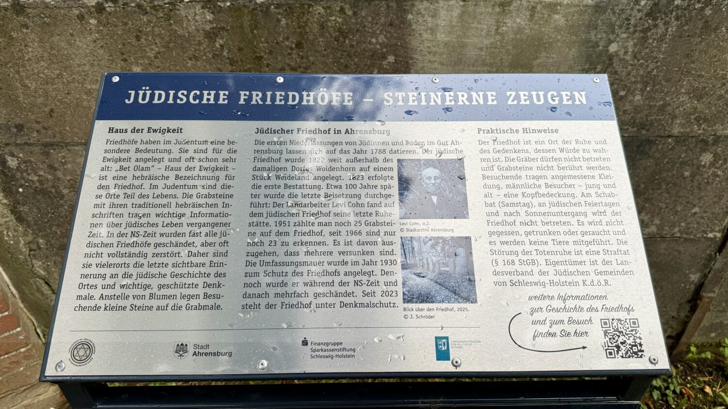 Infotafel am Jüdischen Friedhof Ahrensburg