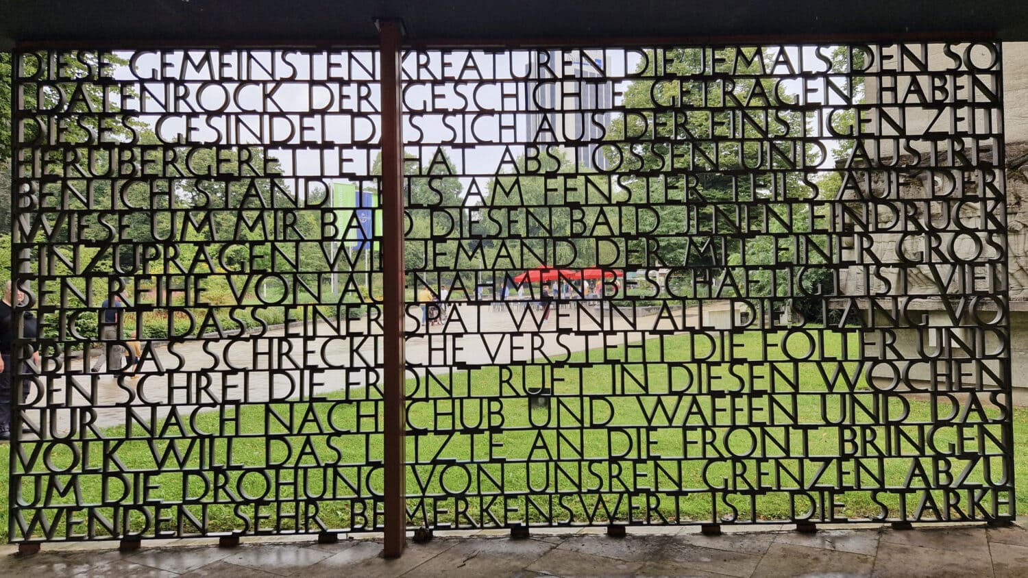 Inschrift Deserteure Denkmal