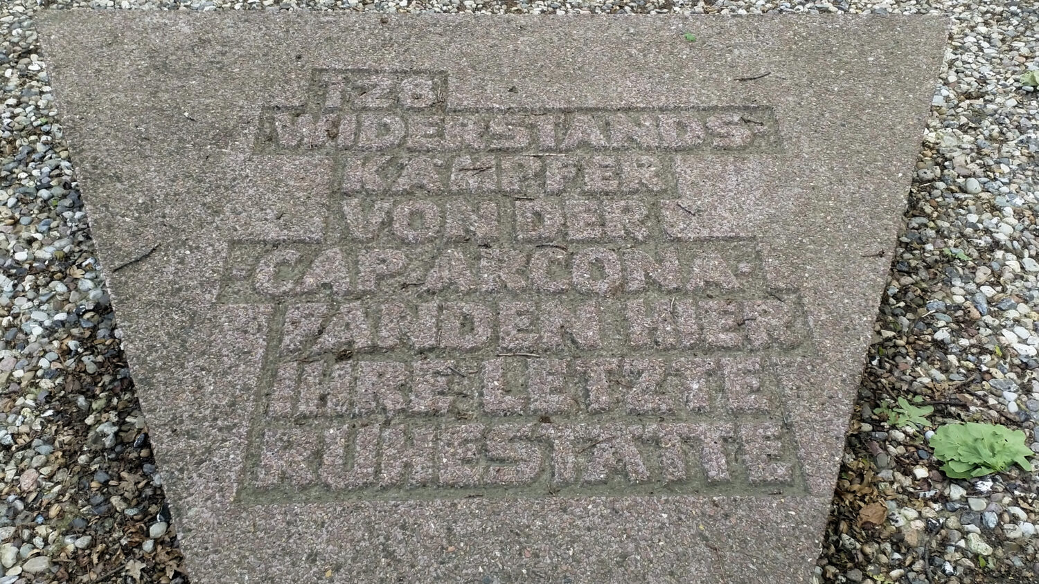 Widerstandskämpfer Inschrift