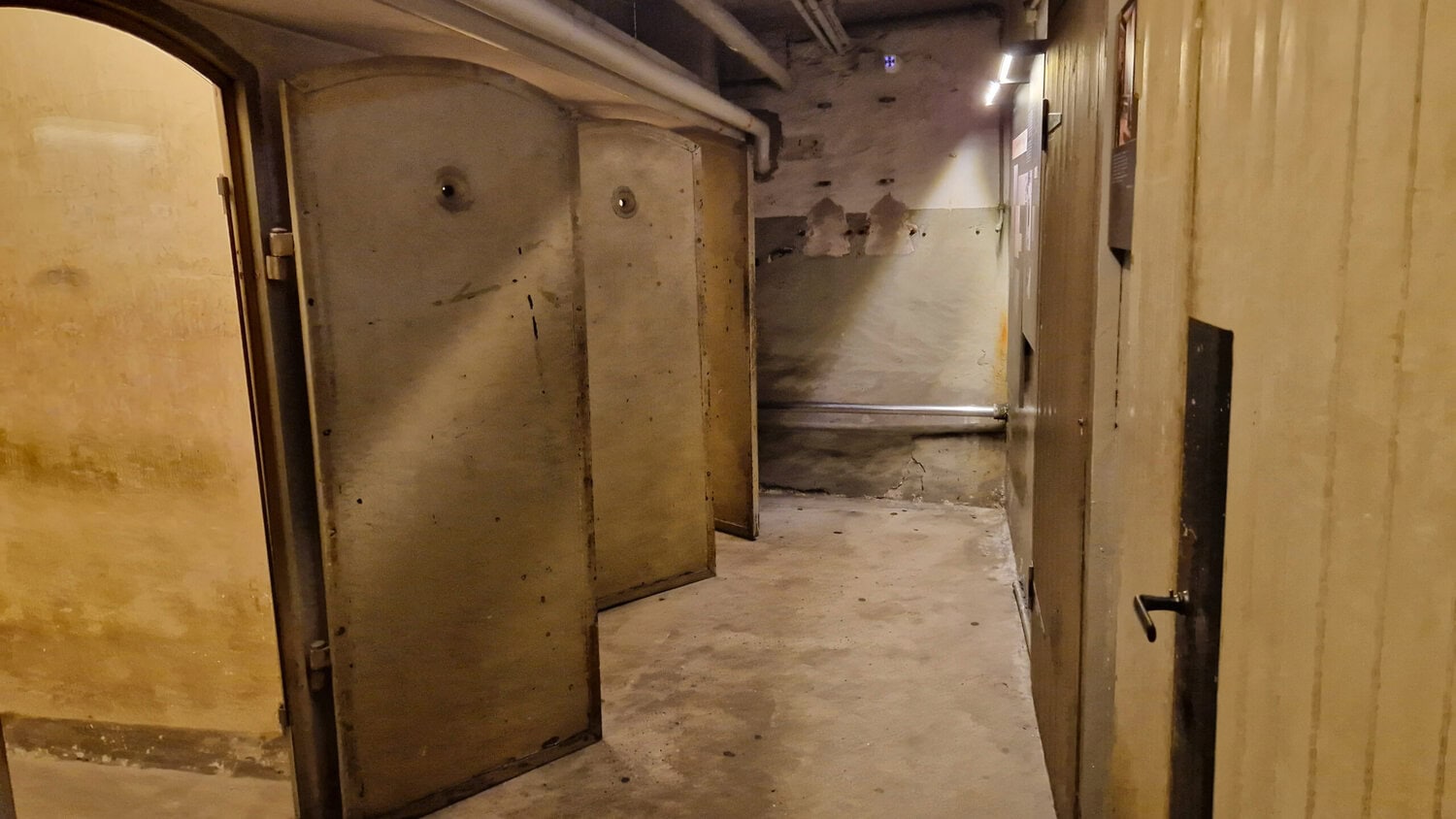 Gefängniszellen in Gestapo Hauptquartiert Köln