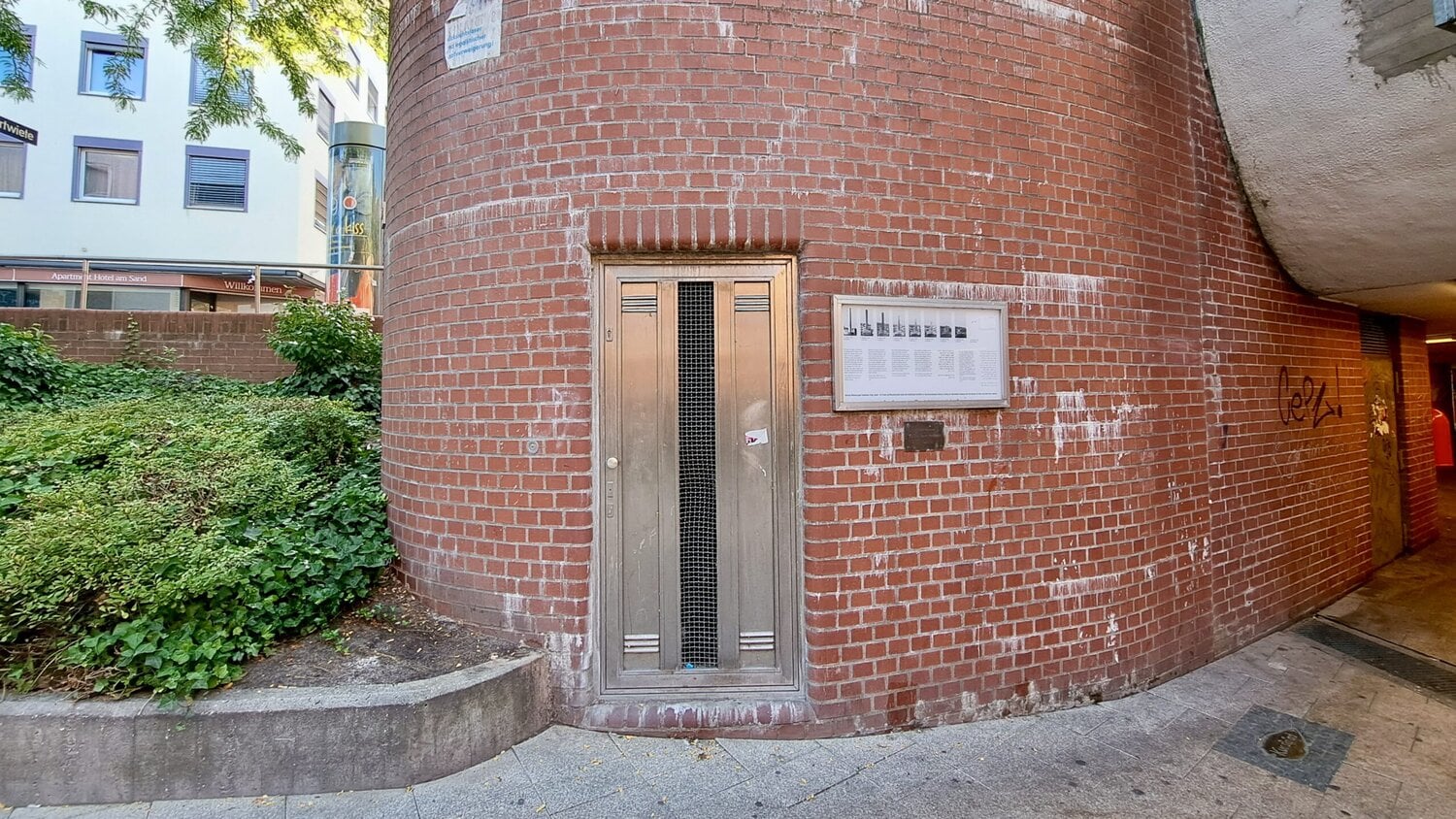 Harburger denkmal gegen faschismus unten