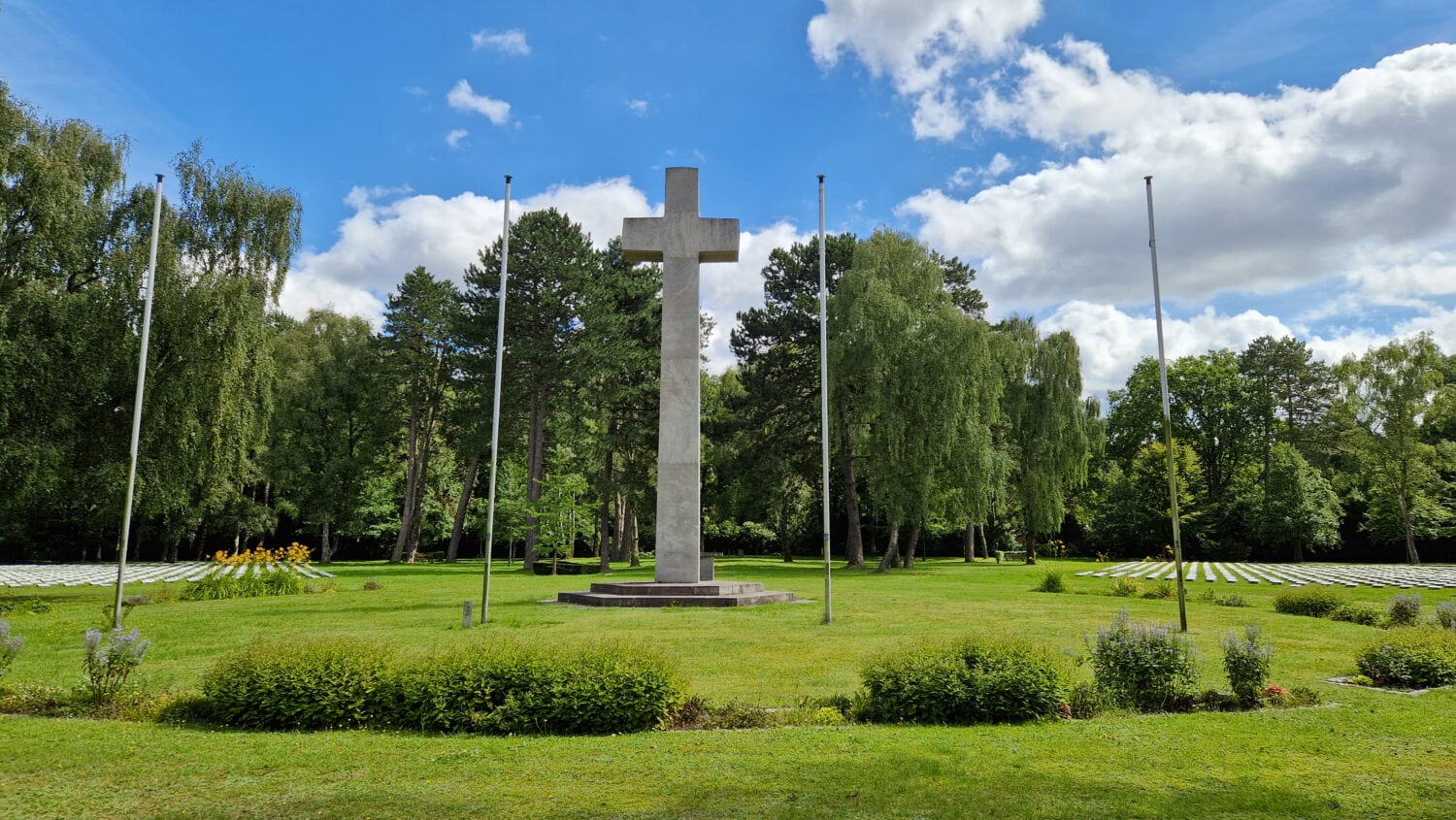 Italienisches Ehrenmal auf Öjendorfer Friedhof