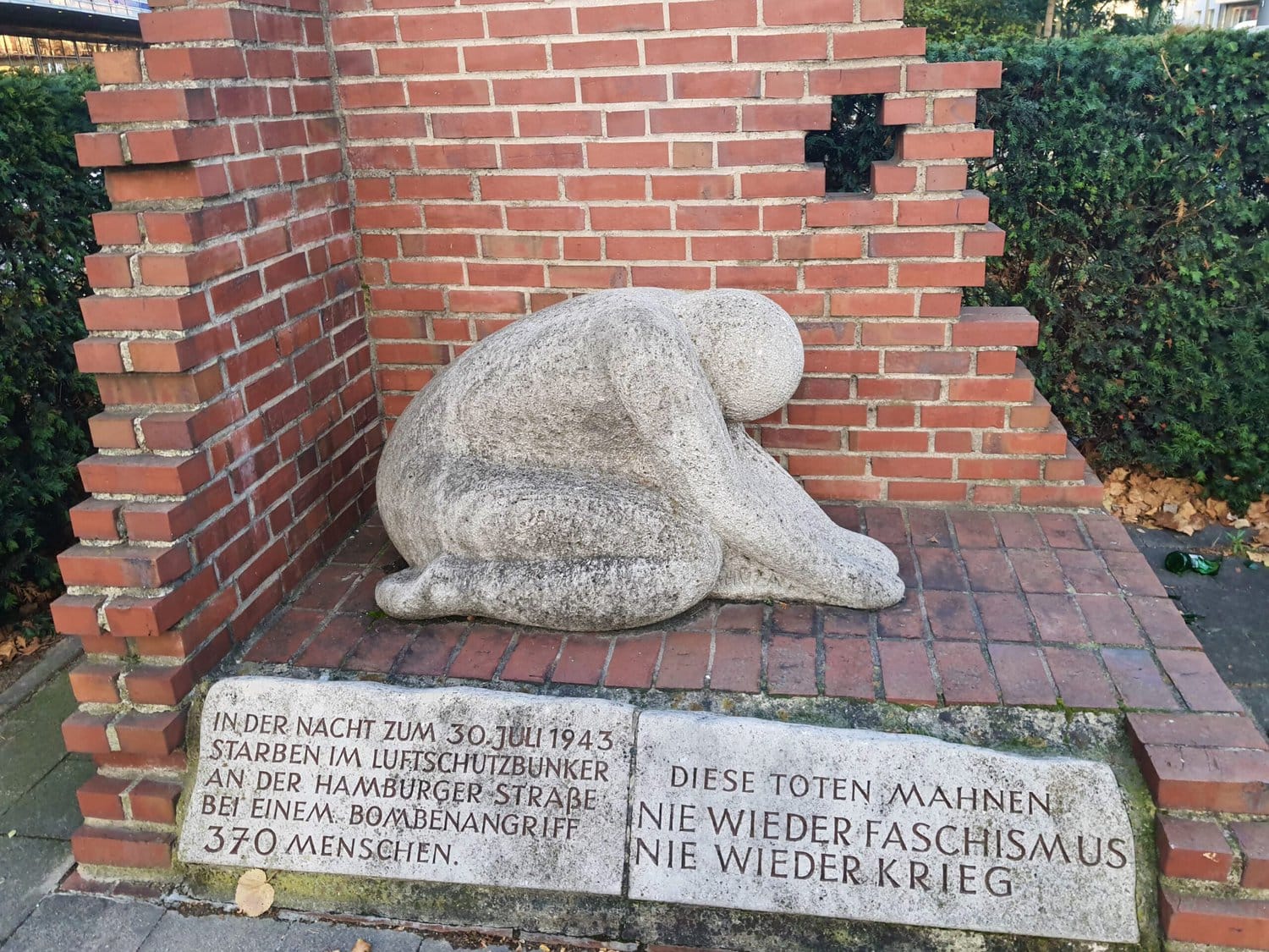 Mahnmal Bombenopfer Barmbek